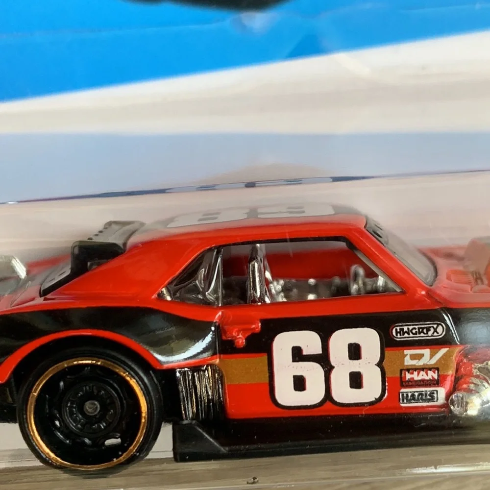 Hot Wheels Custom 1968 Camaro Chevrolet Hotwheels 60s Chevy Red Race Car 2024 🆕
